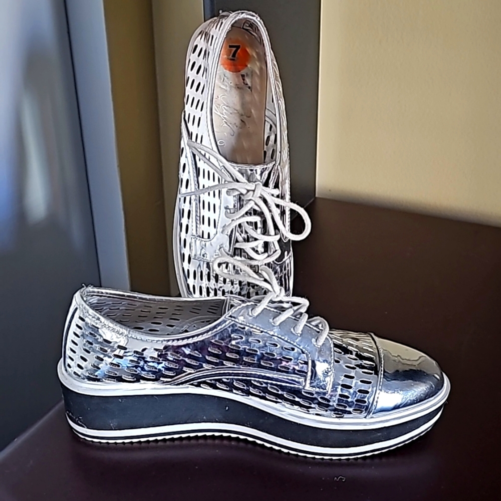 Shoes/Loafers